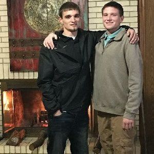 Meet your Posher, Joshua